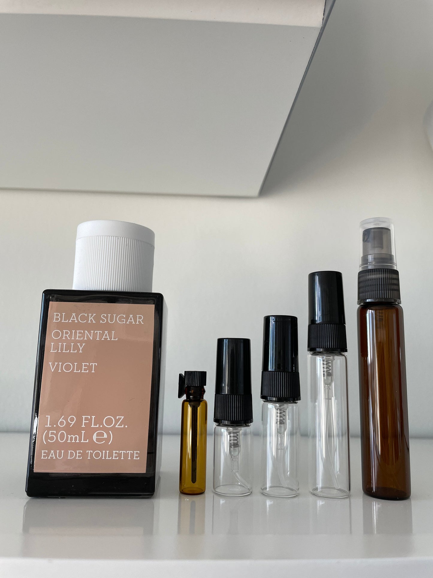 Korres Black Sugar Oriental Lilly Violet EDT