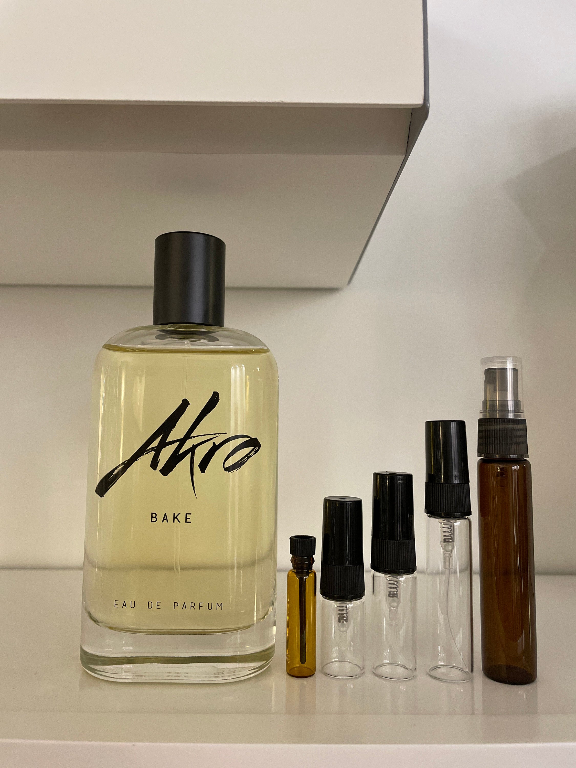 Akro | Fragrance Samples and Decants – ScentBarCA